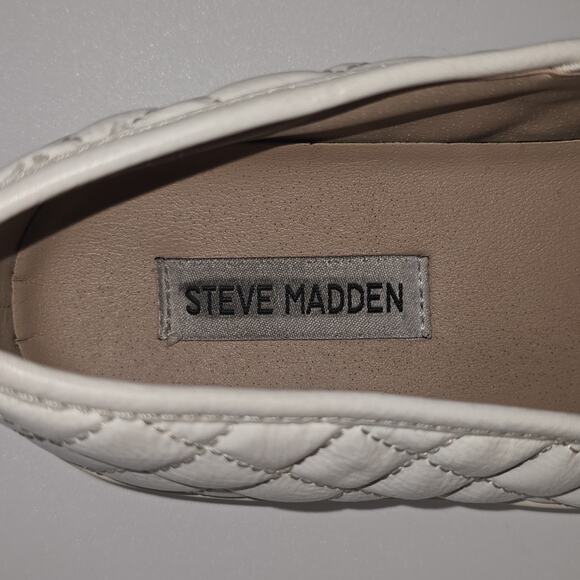 L Steve Madden Women's Ecentrcq White Quilted Slip On Sneakers Size 10 Flaw - Picture 9 of 9